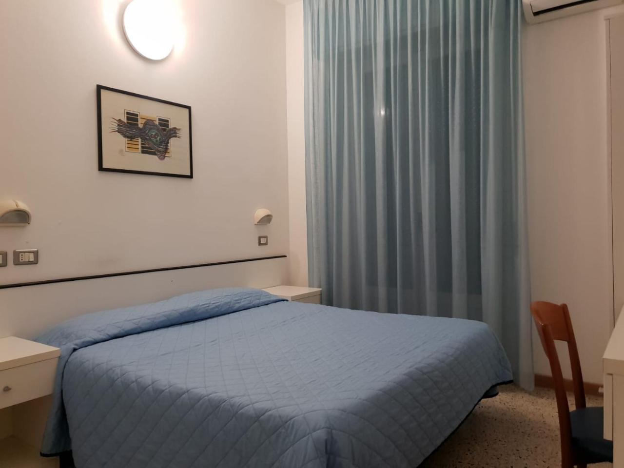 Hotel Riva Rimini Dış mekan fotoğraf